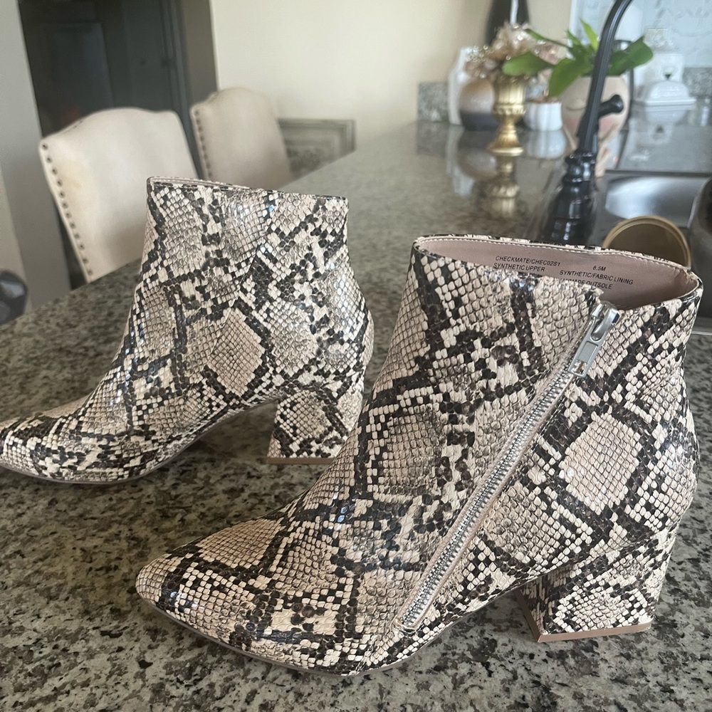 Steve Madden Ankle Boots sz 8.5 - Picture 7 of 8